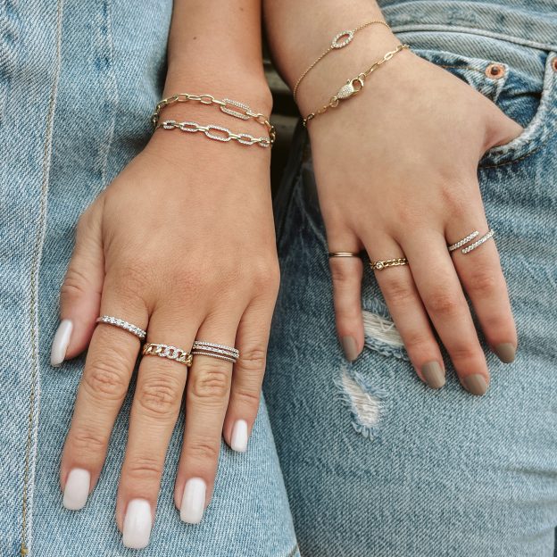 How to Match Jewelry with Your Outfit